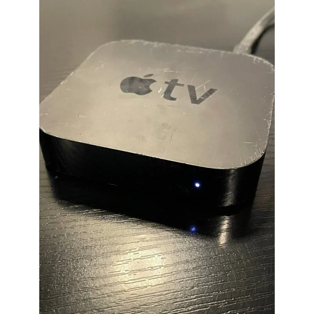 lot of 2 Apple TV 3rd Gen 8GB HD Media Streamer A1469 A1427 only no remote